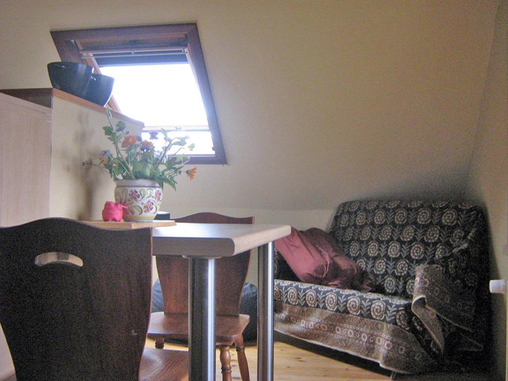 Guesthouse Kolibriehuys Nieuwkerke Rom bilde